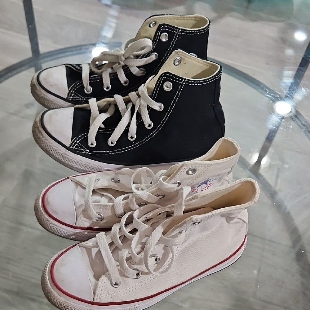 2 Pair Converse High-Top Sneakers in Black and White Toddler Boys Size 1